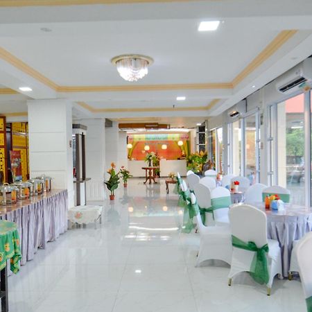 Oyo 2487 Sampurna Jaya Hotel Tanjung Pinang Exterior photo