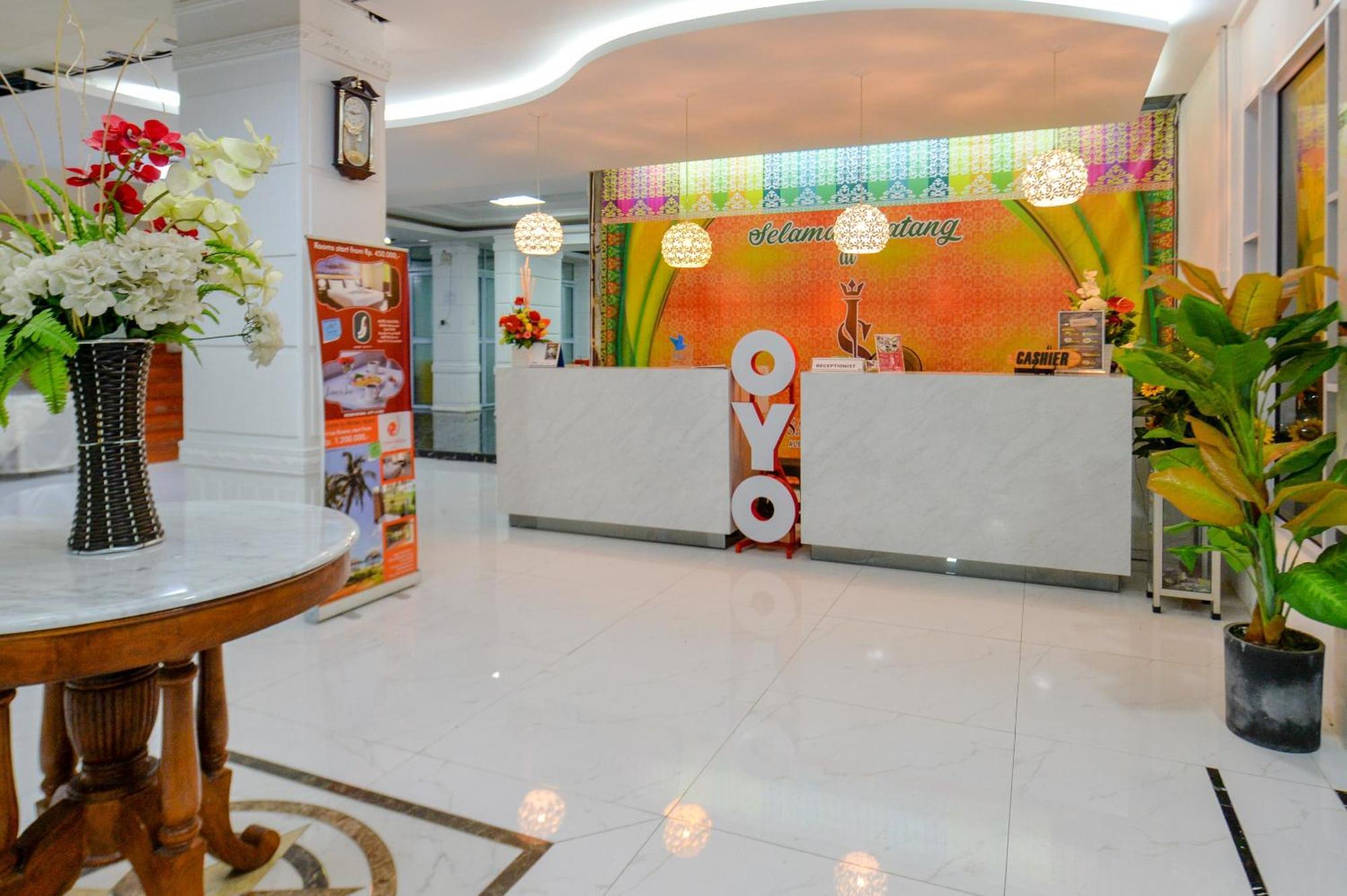 Oyo 2487 Sampurna Jaya Hotel Tanjung Pinang Exterior photo
