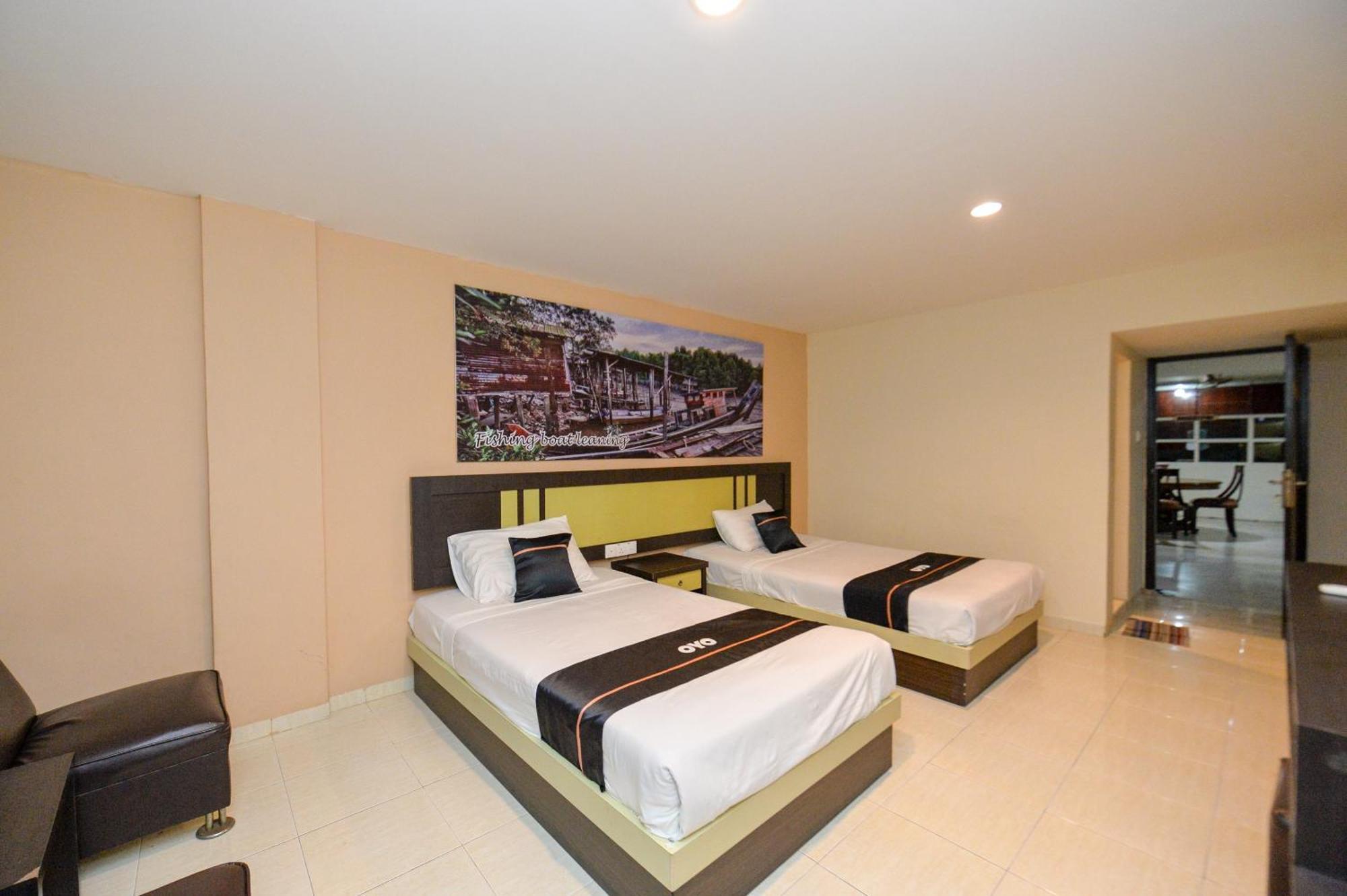 Oyo 2487 Sampurna Jaya Hotel Tanjung Pinang Exterior photo