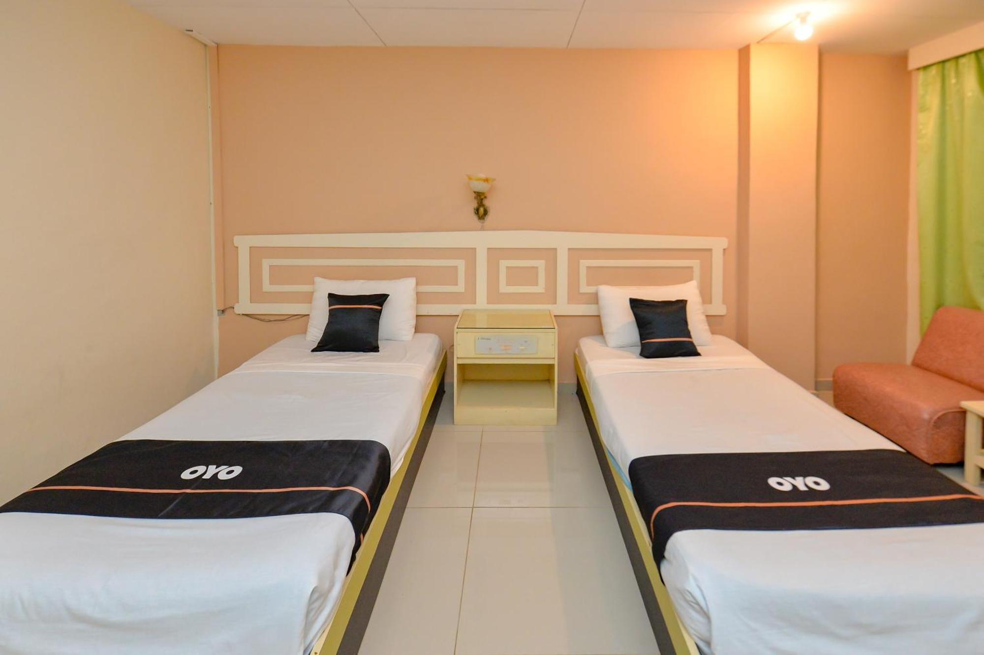 Oyo 2487 Sampurna Jaya Hotel Tanjung Pinang Exterior photo