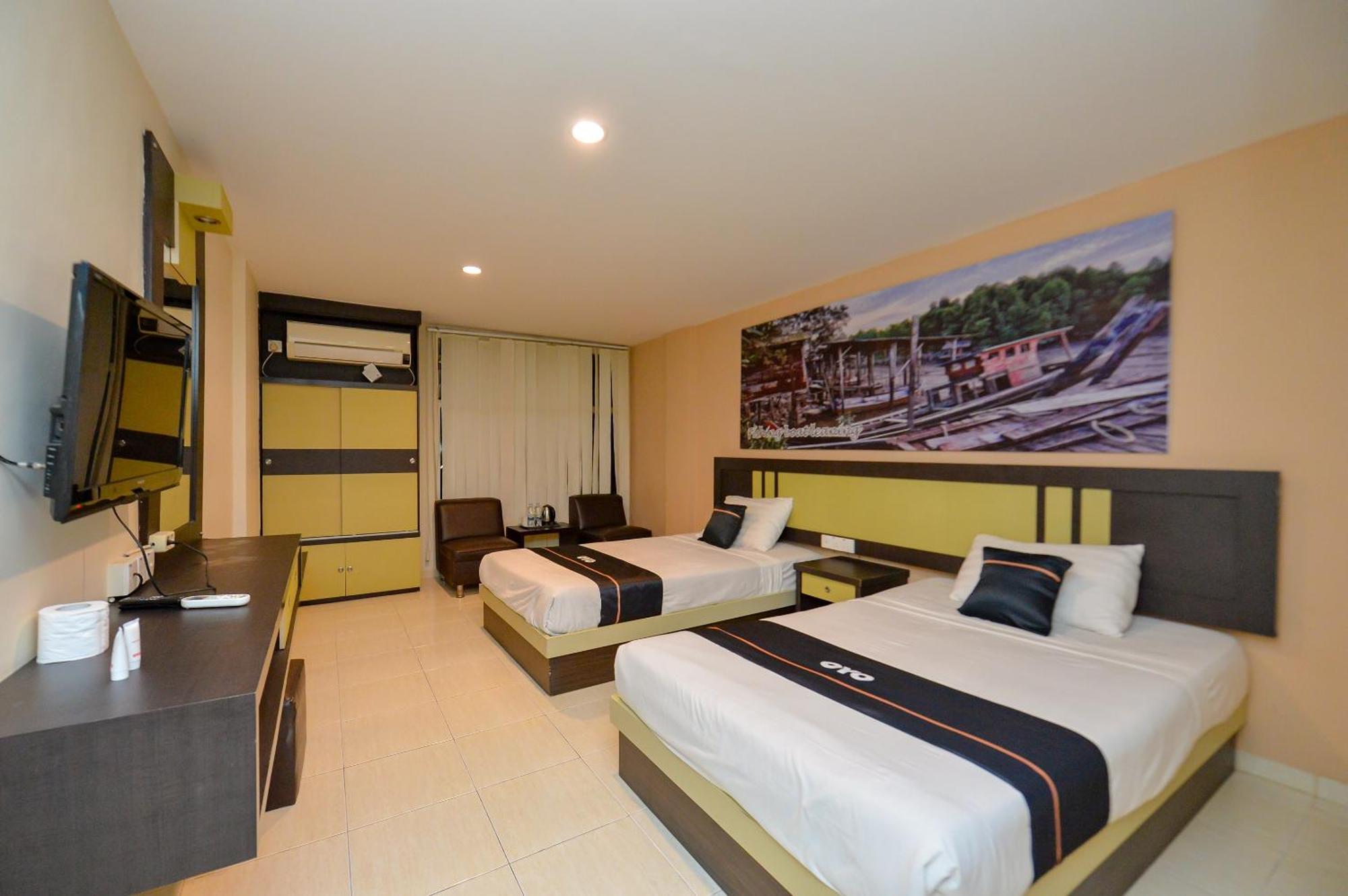Oyo 2487 Sampurna Jaya Hotel Tanjung Pinang Exterior photo